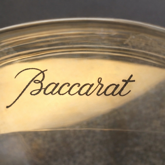 Baccarat Clear Glass Lidded Dish - Picture 6 of 8